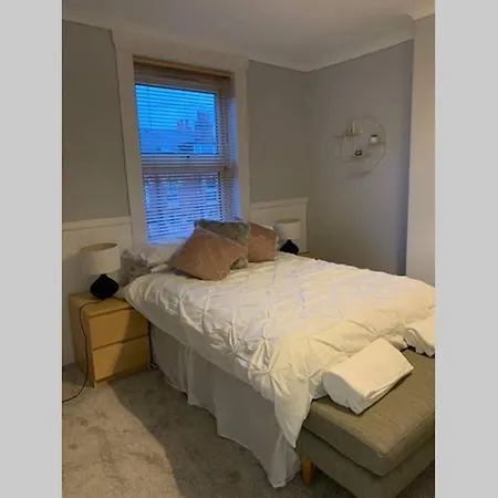 Holiday home Two Hoots Leeds (West Yorkshire)