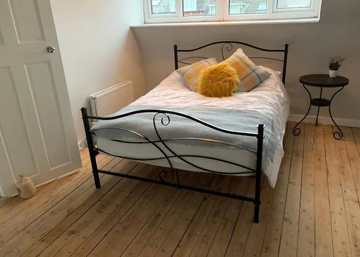 Holiday home Two Hoots